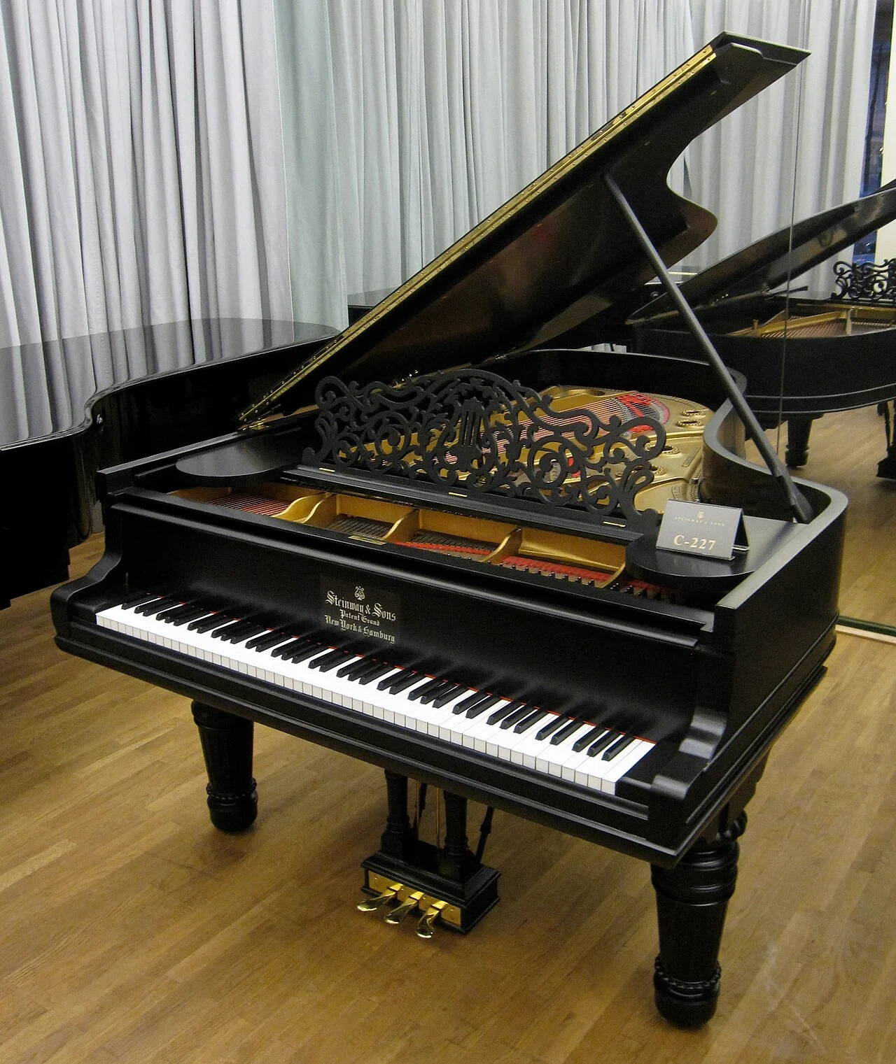 Specialty piano moving with professional equipment